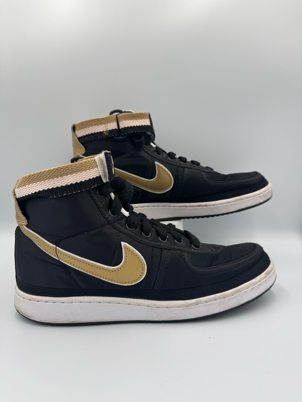 NIKE Vandal High Supreme, Black Metallic Gold, Mens size 8.5, used